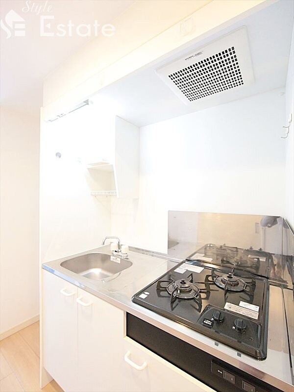 ピーステン名駅南の物件内観写真