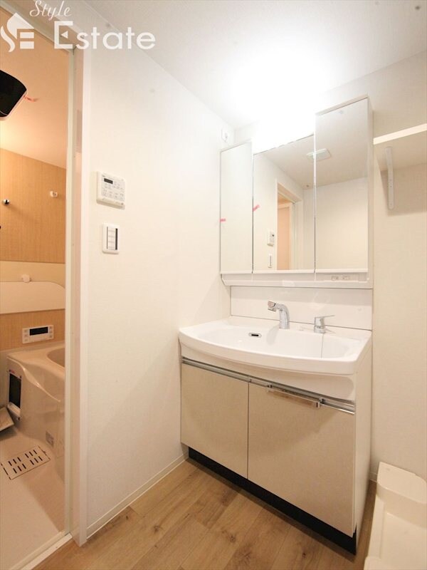 プレサンス高畑ルミアの物件内観写真