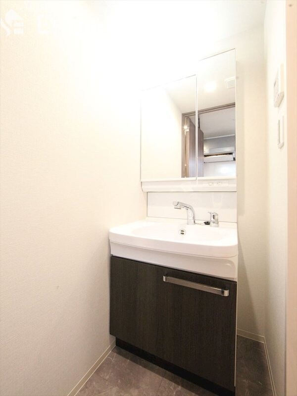 プレサンス高畑ルミアの物件内観写真