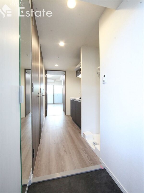 プレサンス高畑ルミアの物件内観写真