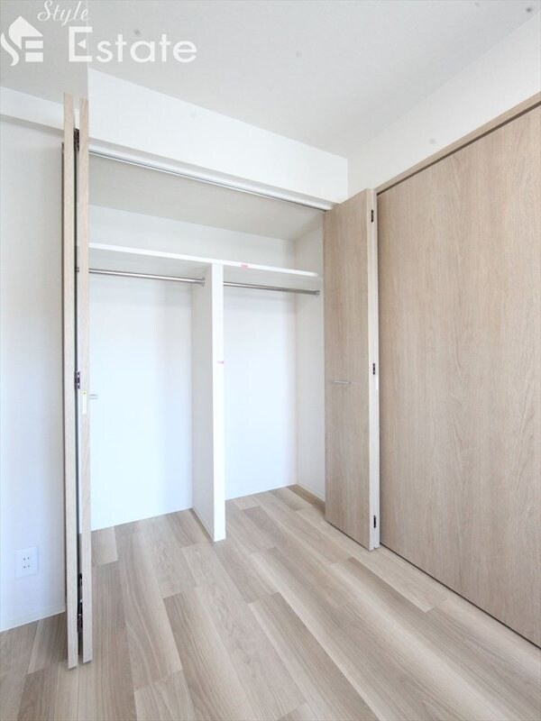 プレサンス高畑ルミアの物件内観写真