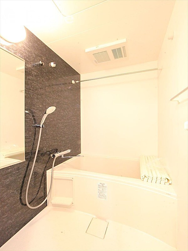 ルネフラッツ庄内通駅前の物件内観写真