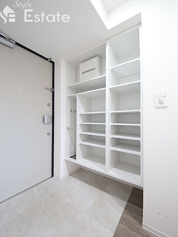 ルネフラッツ庄内通駅前の物件内観写真