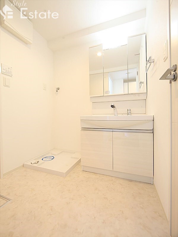 ルーエ金山の物件内観写真