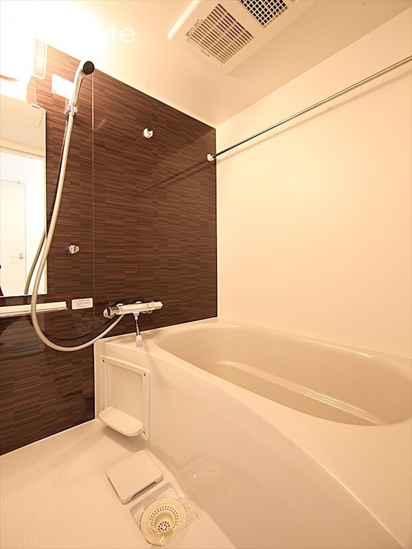 ルーエ金山の物件内観写真