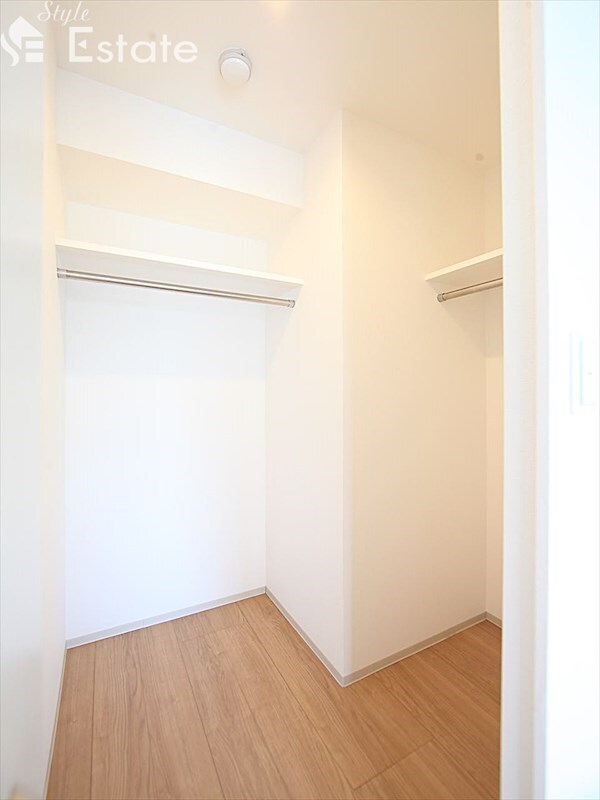 ルーエ金山の物件内観写真