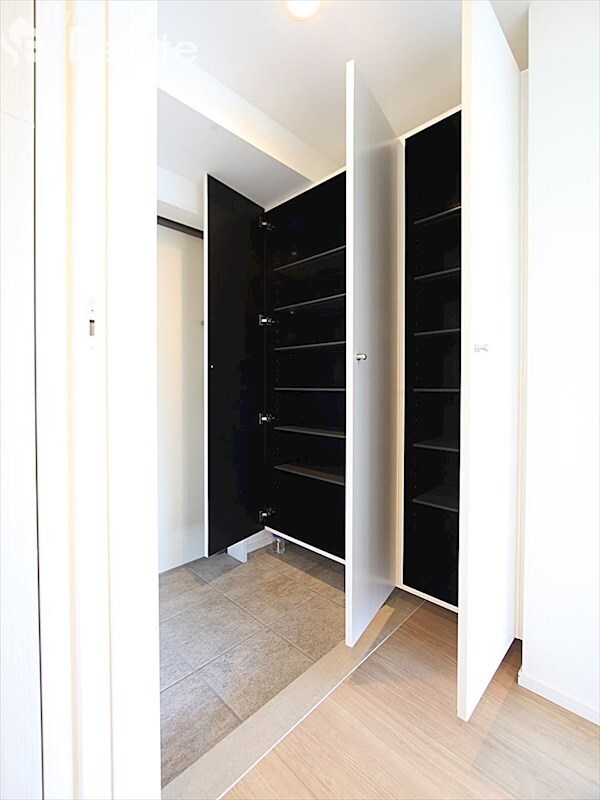 ルーエ金山の物件内観写真