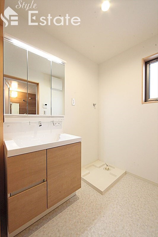 キューブ黄金の物件内観写真