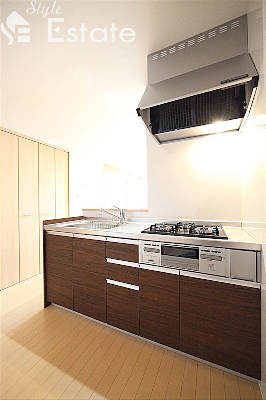 キューブ黄金の物件内観写真