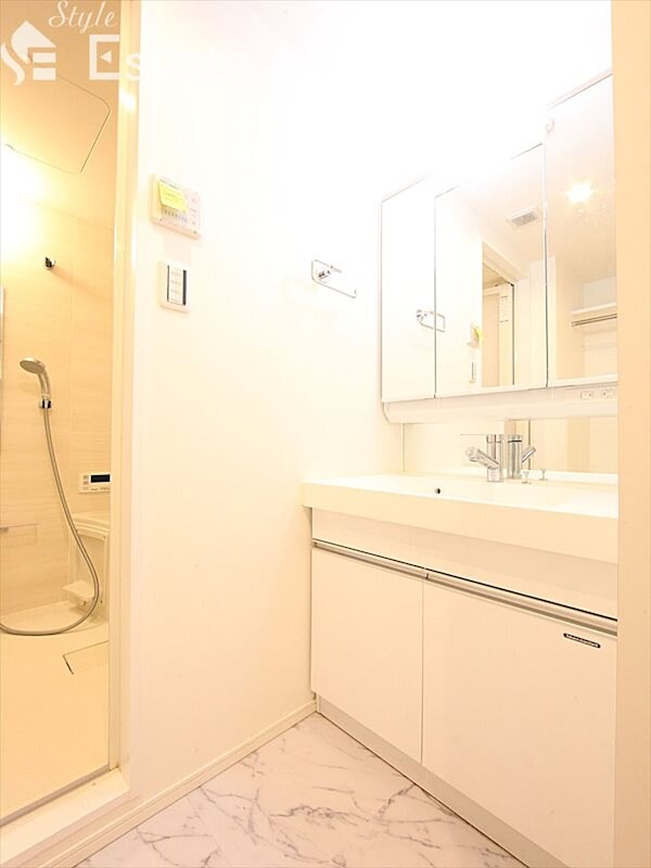 プルミエ志賀本通の物件内観写真