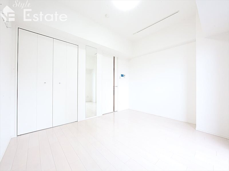 プルミエ志賀本通の物件内観写真