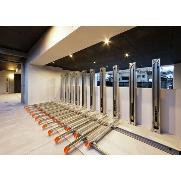 プルミエ志賀本通の物件内観写真