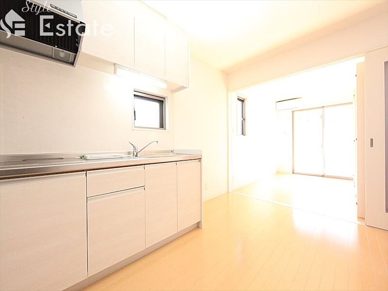 グランシャトゥ那古野の物件内観写真