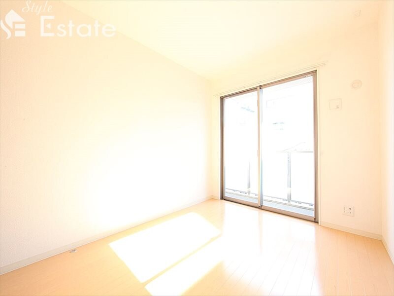 グランシャトゥ那古野の物件内観写真