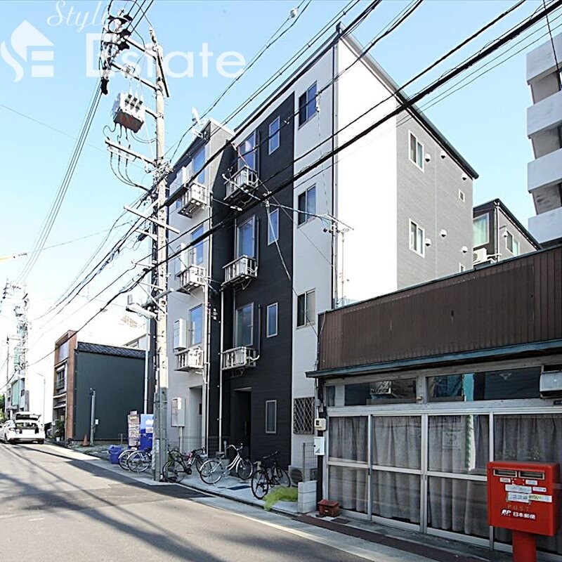 ノア名駅南の物件外観写真