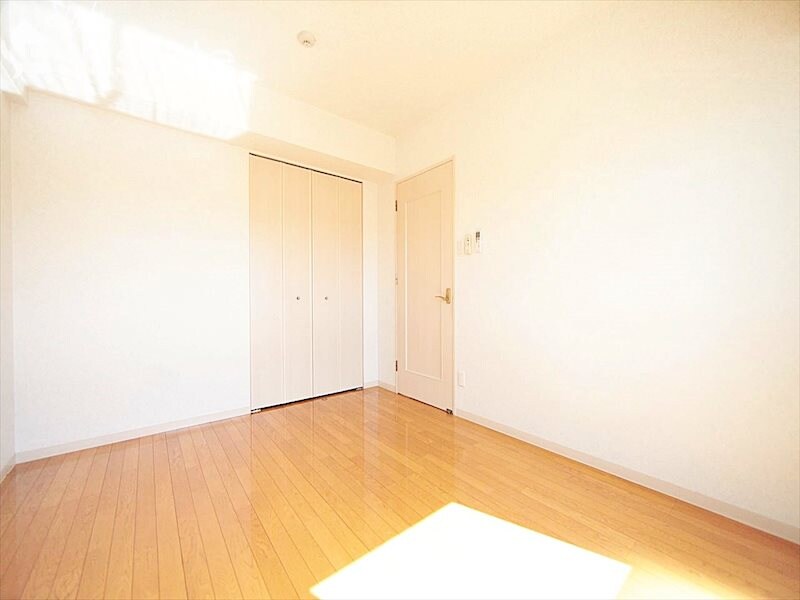 クイーンズ・スクエアの物件内観写真