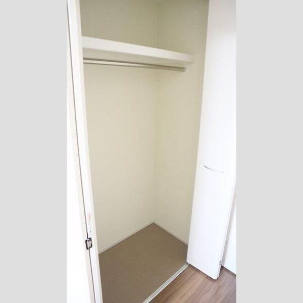 ヴィオラレジデンスの物件内観写真