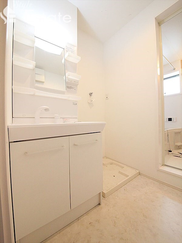 LUXE.STYLE辻町EASTの物件内観写真