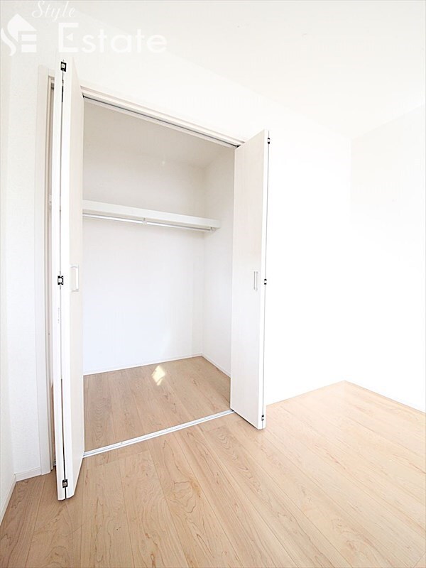 LUXE.STYLE辻町EASTの物件内観写真