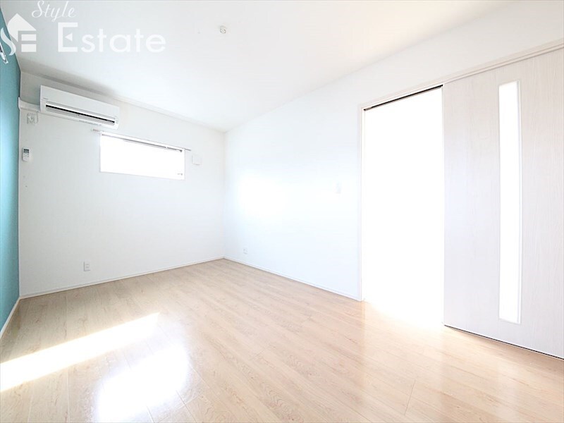 LUXE.STYLE辻町EASTの物件内観写真
