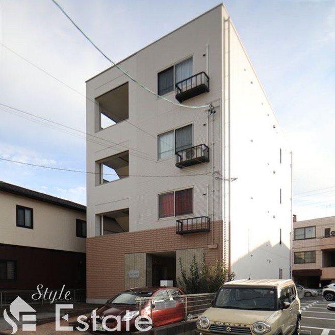 グランツの物件外観写真