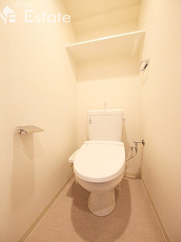 プレサンス丸の内アドブルの物件内観写真