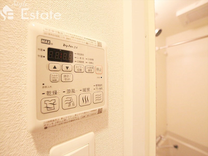 プレサンス丸の内アドブルの物件内観写真