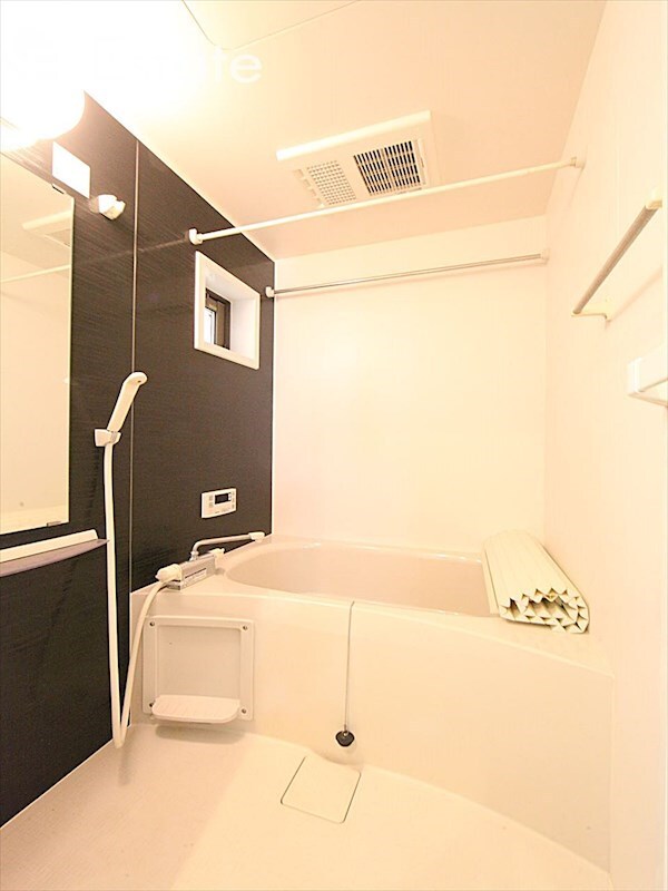 ヴィラ・フェリシアス大曽根の物件内観写真