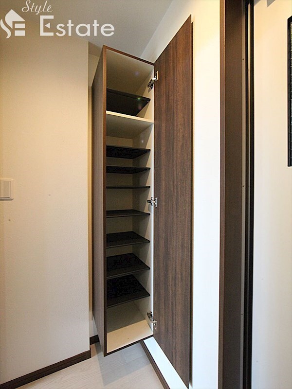 ヴィラ・フェリシアス大曽根の物件内観写真