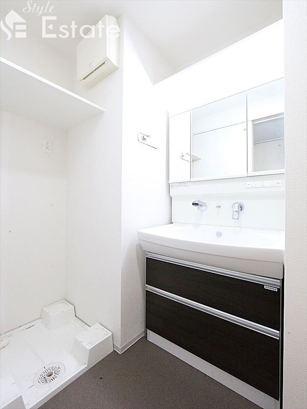 セイワパレス丸の内駅前の物件内観写真