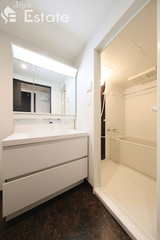 フローラ草平の物件内観写真