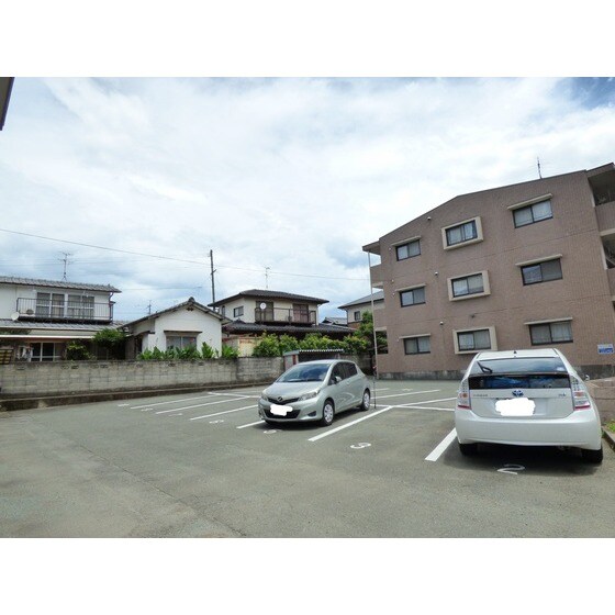 パークマンション楡木の物件外観写真