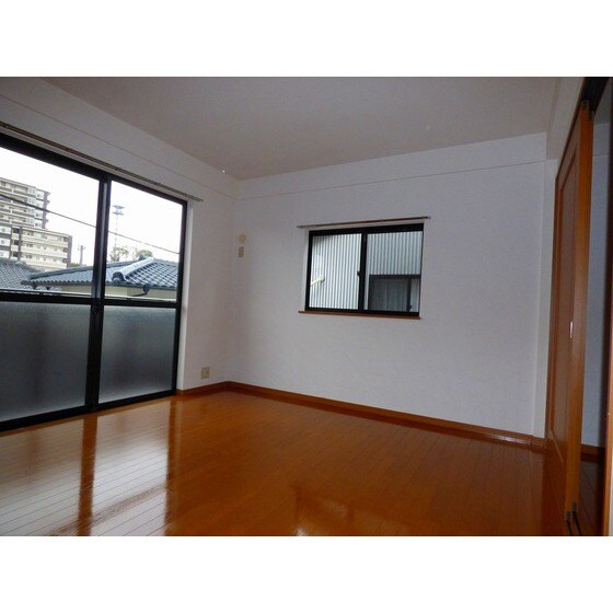 テラスコート・リヴの物件内観写真