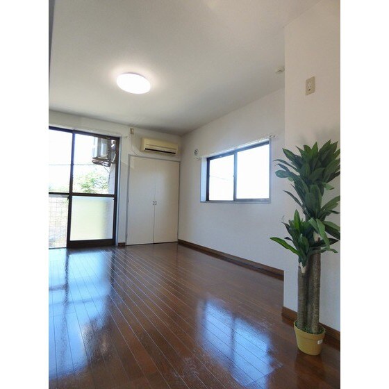 エクセルシオール壱番館の物件内観写真