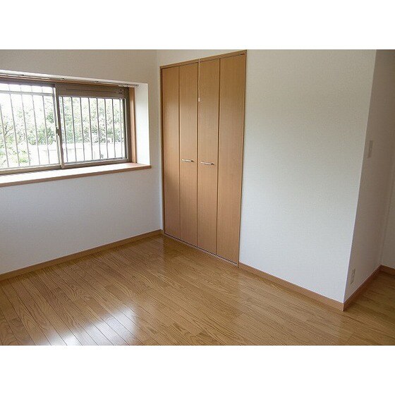 スカイマンションパークⅡの物件内観写真