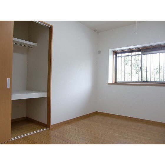 スカイマンションパークⅡの物件内観写真