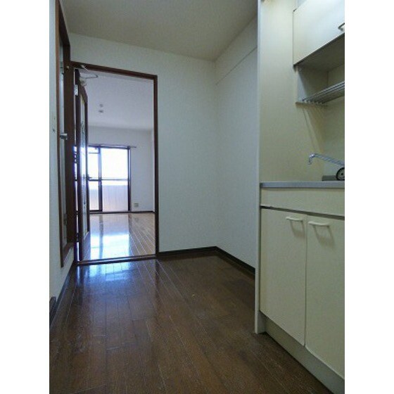 センチュリーヒガシノの物件内観写真