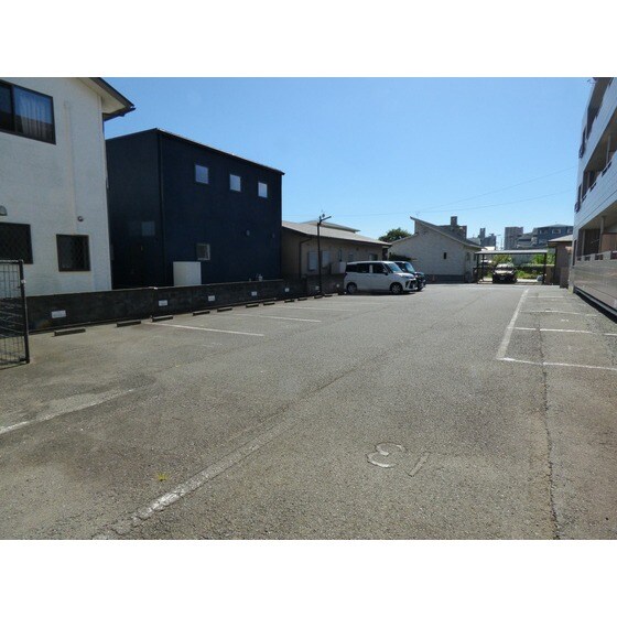 センチュリーヒガシノの物件外観写真