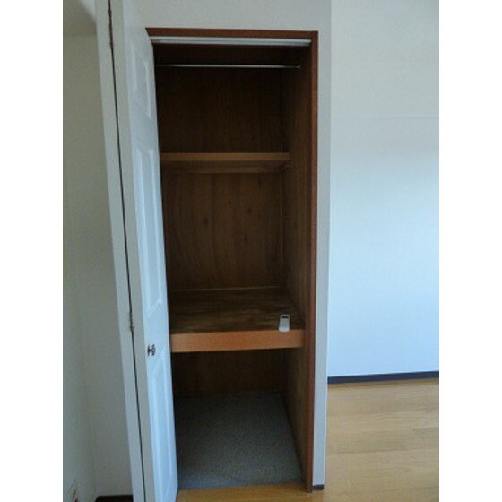 センチュリーヒガシノの物件内観写真