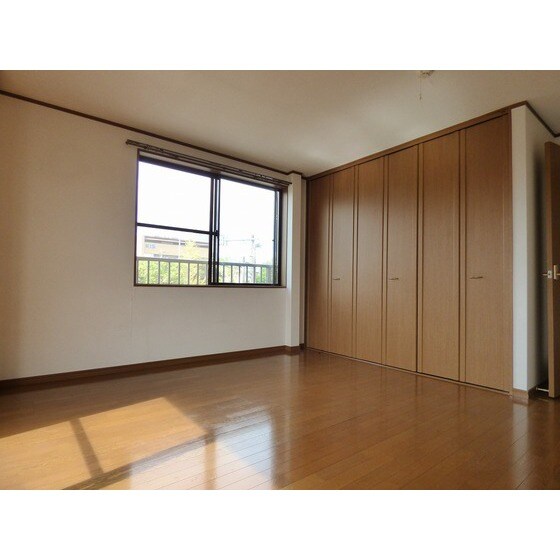 ガーデンオブモニカの物件内観写真