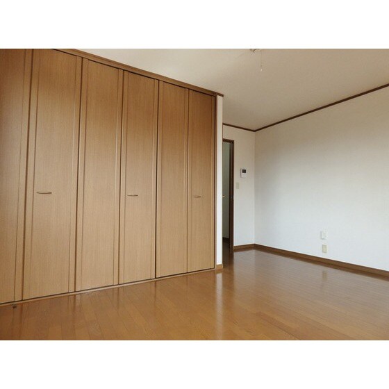 ガーデンオブモニカの物件内観写真