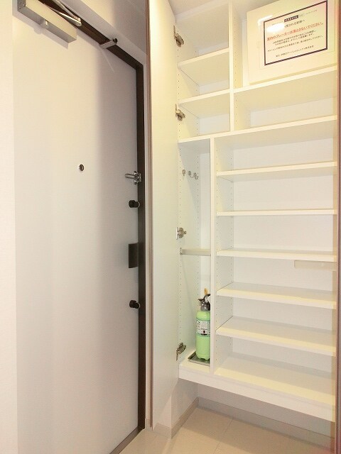 クレヴィアリグゼ日暮里の物件内観写真