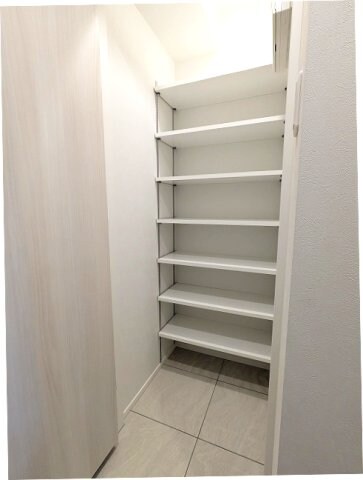 LUMIEC un KITAUENOの物件内観写真