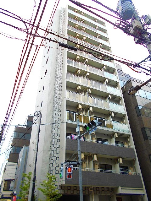 ルクレ上野の物件外観写真