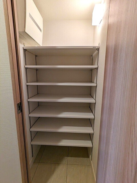 SEASON FLATS Shinokachimachiの物件内観写真