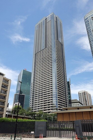 六本木一丁目駅 徒歩1分の物件外観写真