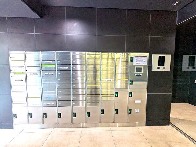 MAKES UENOの物件外観写真