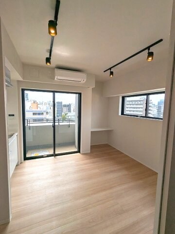 DUO FLATS浅草蔵前の物件内観写真