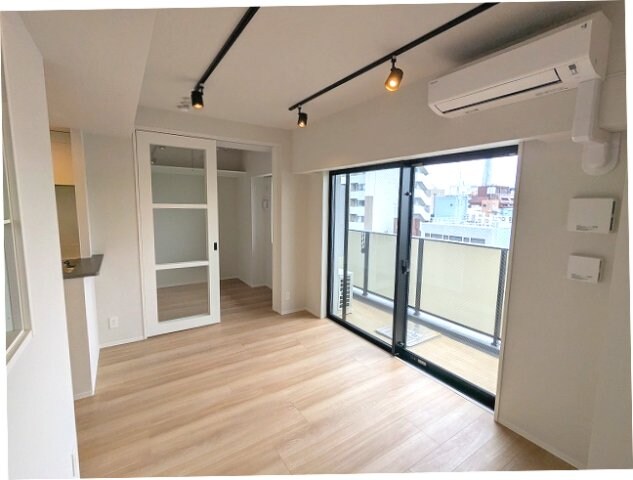 DUO FLATS浅草蔵前の物件内観写真