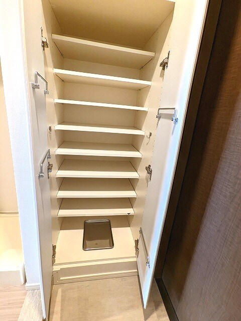 Park Axis上野イーストの物件内観写真